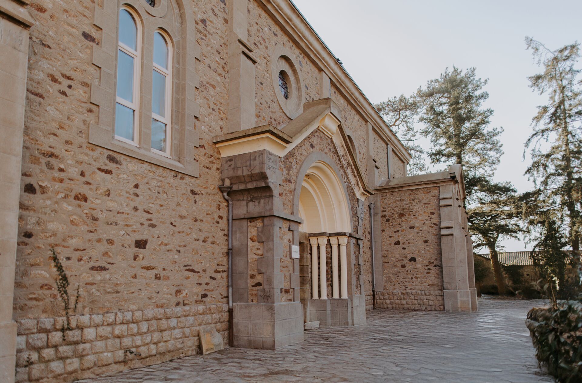 Shooting extérieur - janvier 2025 - façade chapelle - Domaine de Meslay