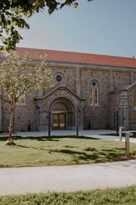 allée salle de chapelle  - Domaine de Meslay